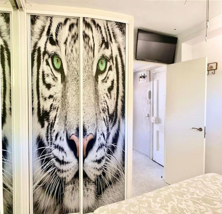 Apartamento Linda Apartment Torremolinos Bagian luar foto